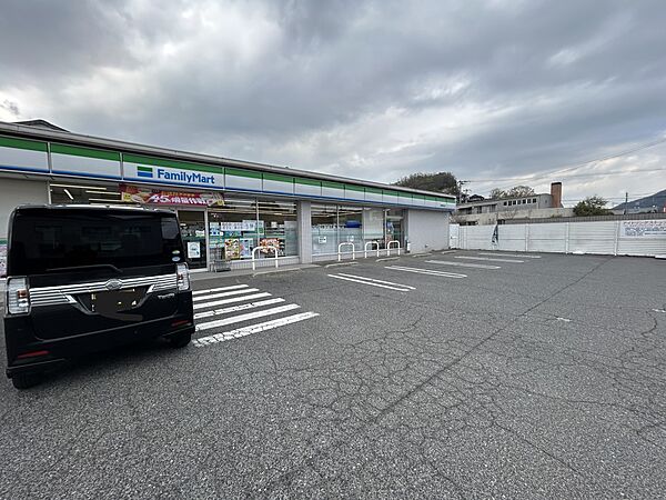 コンビニ 550m ファミリーマート児島団地池口店