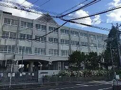 上野芝小学校 960m