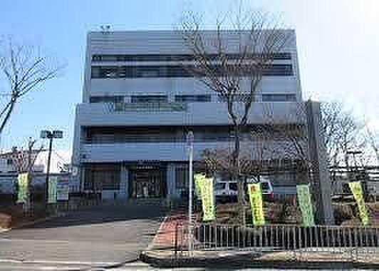 大阪府南堺警察署 620m