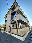 戸塚駅より徒歩13分 築1年11ヶ月 3階建の賃貸物件