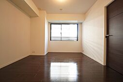 JR総武線 市ケ谷駅 徒歩9分の賃貸マンション 2階1LDKのリビング/ダイニング