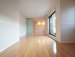 東京メトロ東西線 神楽坂駅 徒歩6分の賃貸マンション 2階1LDKのリビング/ダイニング