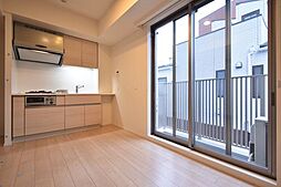 東京メトロ日比谷線 秋葉原駅 徒歩15分の賃貸マンション 11階2DKのリビング/ダイニング