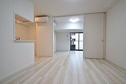 都営大江戸線 蔵前駅 徒歩2分の賃貸マンション 4階1LDKのリビング/ダイニング