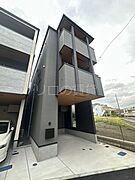高津駅より徒歩15分 新築 3階建の賃貸物件