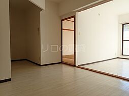 グランメール津田山 202 2階3DKのリビング/ダイニング