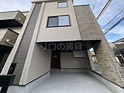 矢向駅より徒歩5分 築2年9ヶ月 3階建の賃貸物件