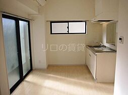 エスターテ大藤 102 1階1LDKのリビング/ダイニング