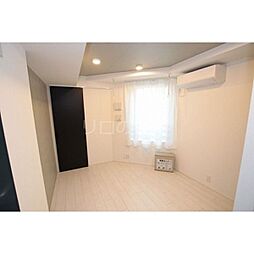 Reve Residence 白金台 303 2階ワンルームのリビング/ダイニング