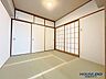 和室：落ち着いた雰囲気の和室