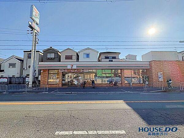 セブンイレブン高槻栄町店 380m