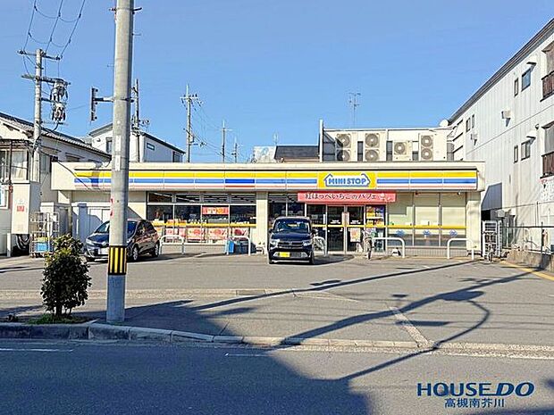 ミニストップ高槻寿町1丁目店 370m