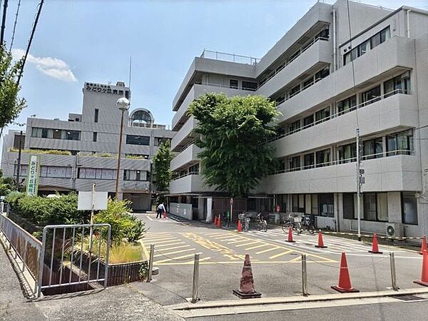 みどりヶ丘病院 890m