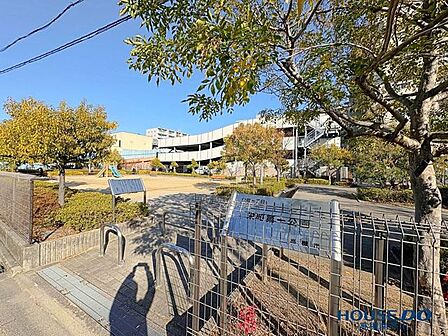栄町第一公園 180m