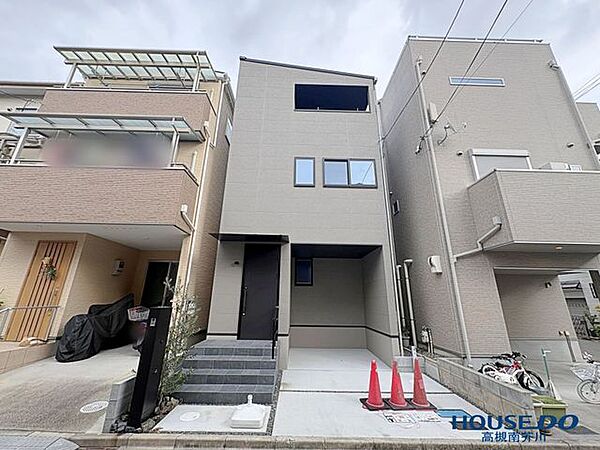 外観：327002233005