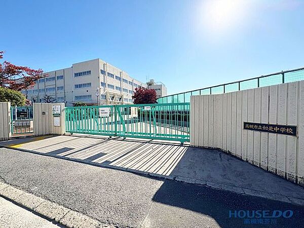 高槻市立如是中学校 450m
