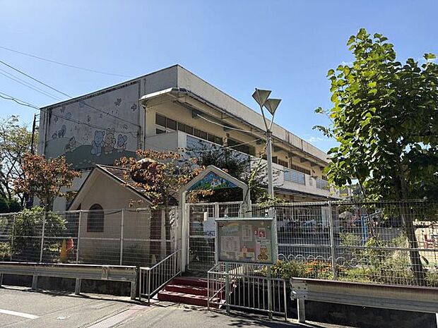 高槻市立北清水幼稚園 450m