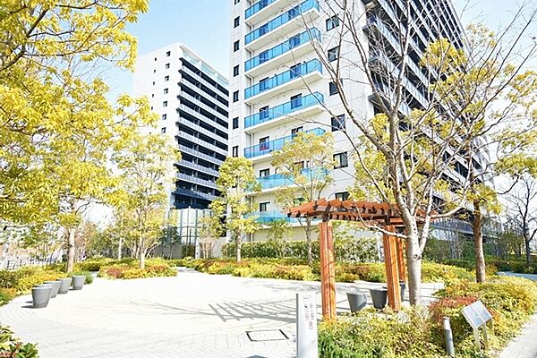 外観：327002233310