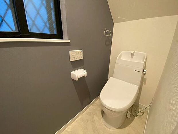 清潔感のあるトイレです♪