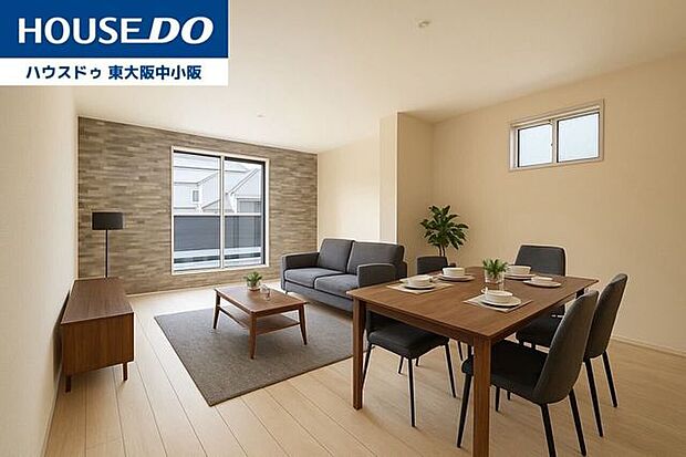 一日を通して明るい、日当たり良好の南向きリビング冬でも明るくあたたかい、快適なリビングで家族団らんのひとときをお過ごしください…!(家具はCGによるイメージとなります)