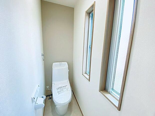 清潔感のあるトイレです♪