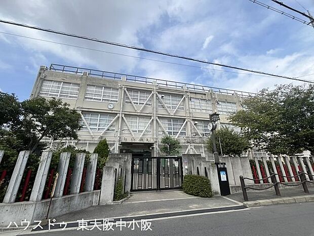 小阪小学校 840m