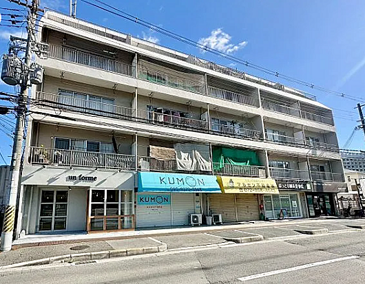 外観：327002346868