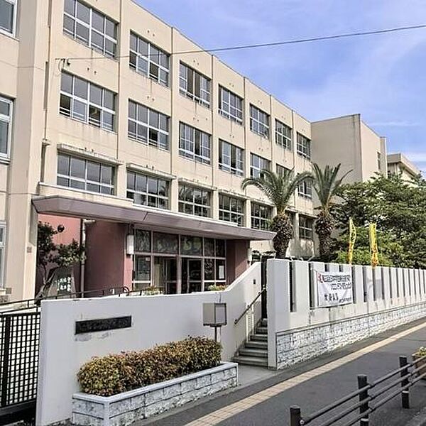 堺市立長尾中学校 1240m