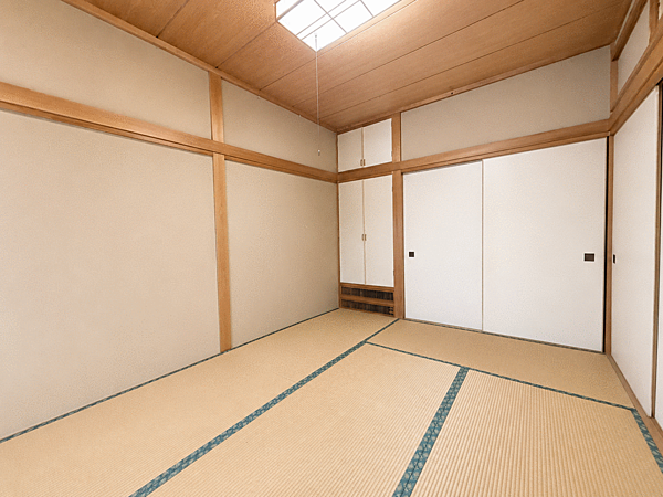 《1階_和室B（6帖）》心安らぐ畳の香りに包まれる住空間