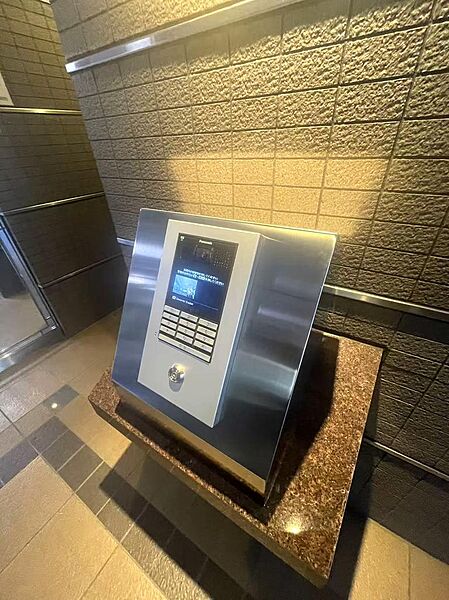 《オートロック》安心のオートロック付きで防犯面にも配慮されています