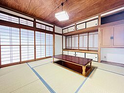 桐生市川内町２丁目　中古住宅 5DKのリビング/ダイニング