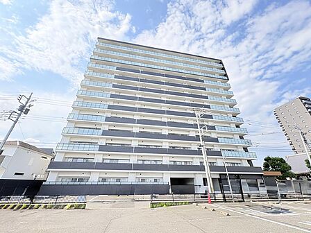 本日、室内見学できます。お問合せください。