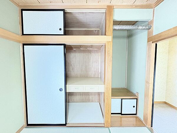 和室(6帖）収納