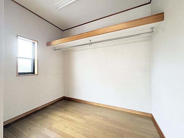 洋室(８帖）ウォークインクローゼット