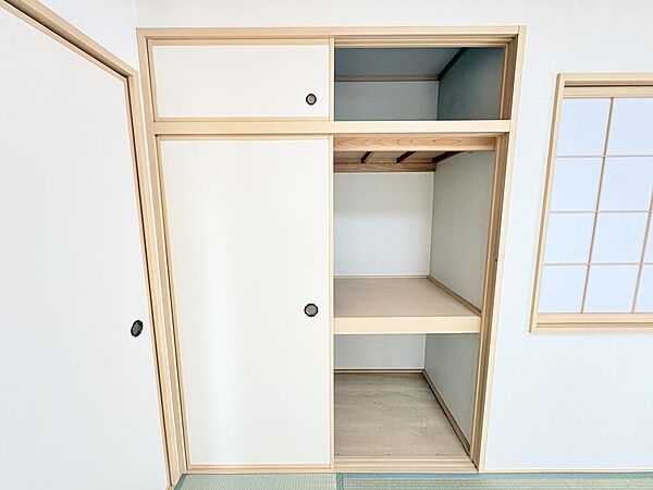 1階和室(6帖)収納
