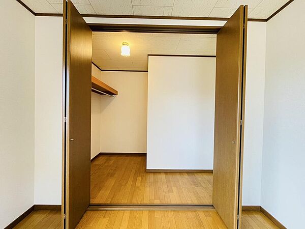 ウォークインクローゼット