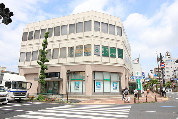 りそな銀行福生支店(約230M)徒歩約3分