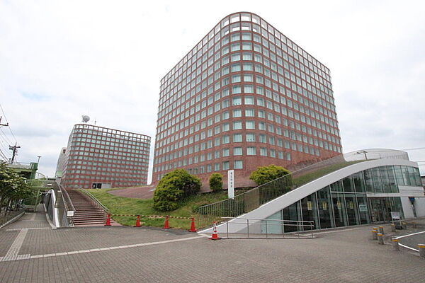 福生市役所(約350M)　市役所も徒歩圏内の徒歩約5分です！