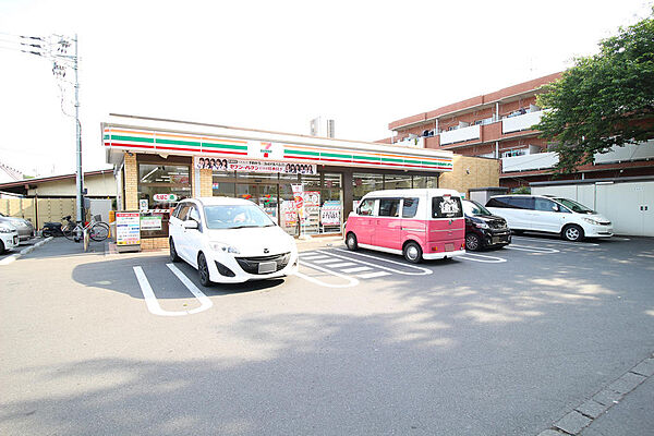 セブンイレブン青梅日立前店まで徒歩約5分（約350M）コンビニが徒歩圏内にございます！