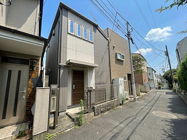 見通しが良い前面道路です！