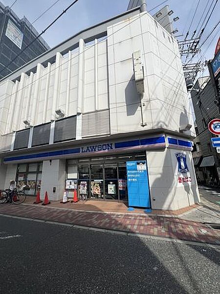 ローソン　東大阪岩田町3丁目店 210m