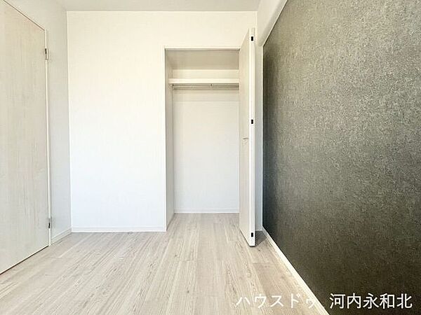 各居室にクローゼットを設置。大容量でお洋服やシーズンものの収納もばっちり。