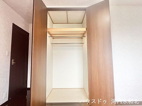 大型クローゼットでお部屋すっきり！