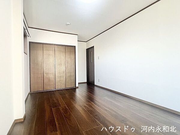 寝室を拡大表示