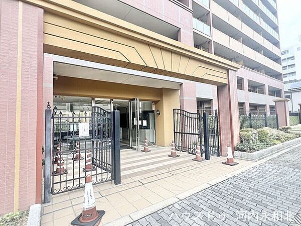 エントランスを拡大表示