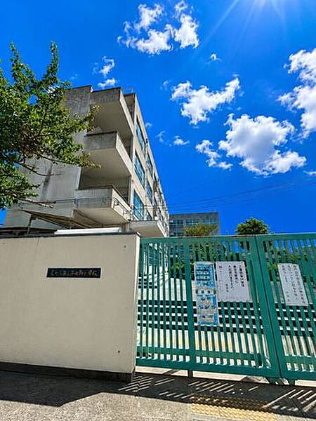 英田南小学校 250m