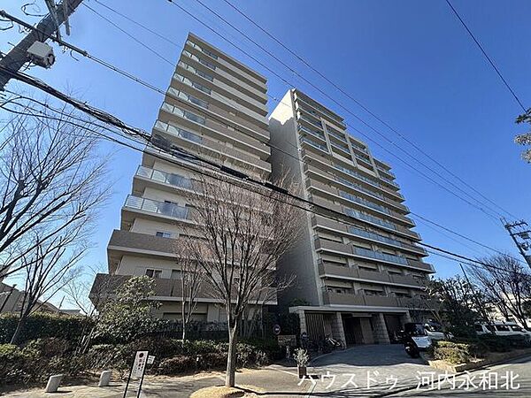 外観：327002228407