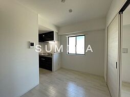 JR山陽本線 岡山駅 徒歩26分の賃貸マンション 4階1LDKのリビング/ダイニング