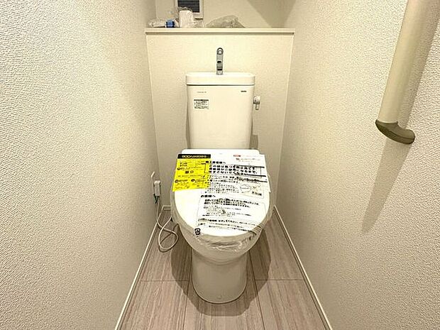 温水洗浄便座♪寒い季節も快適です♪