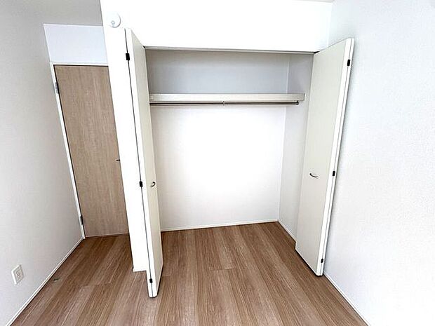 全室収納付き♪お部屋がスッキリ片付きますね♪